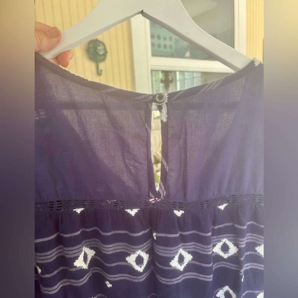 Roxy Navy And White Patterned Tunic - image 6